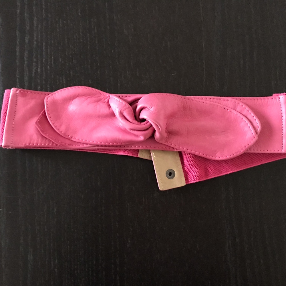 NAFNAF pink bow belt leather SMALL